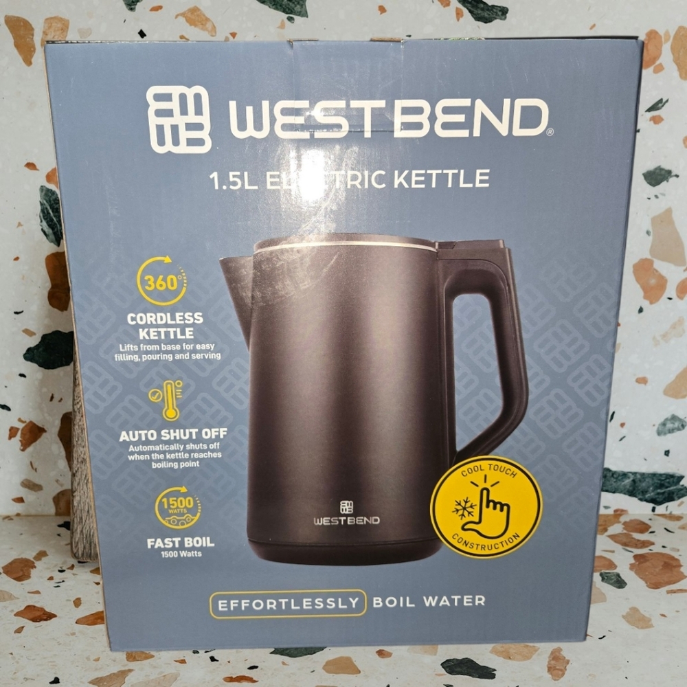 NIB West Bend Electric Kettle - Black